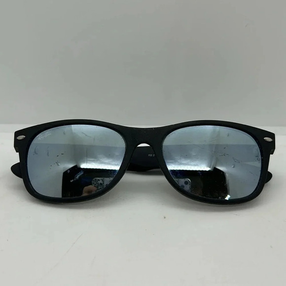 Ray-Ban RB2132 New Wayfarer Sunglasses frames Case Matte Black NWT - Picture 3 of 7